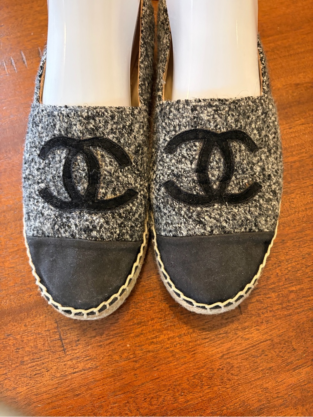 CHANEL Gray Bouclé Espadrilles with Black CC Trim - Picture 2 of 11